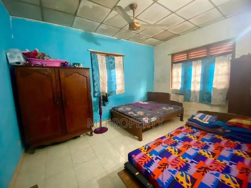 ( IS-1087) Valuable Single Storey House Sale in Homagama