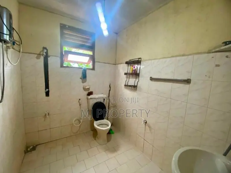 ( IS-1087) Valuable Single Storey House Sale in Homagama