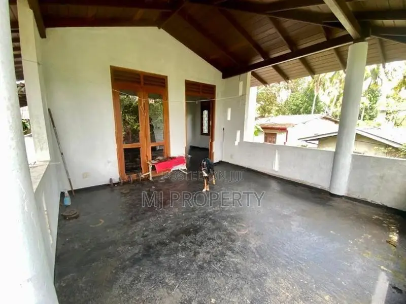 ( IS-1103) Valuable Two Storey House Sale in Homagama