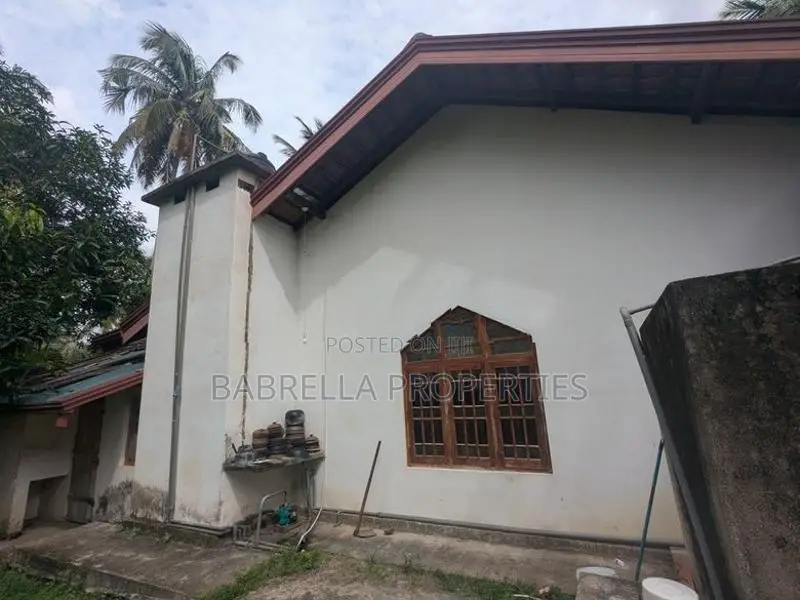 46P Land with Fully Furnished House for Sale – Kelimune, Wariyapola