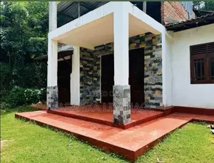 House with Land in Mirigama