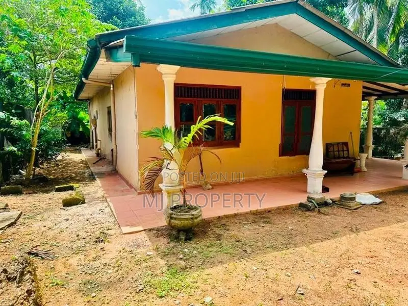 ( IS-1057) Valuable Single Storey House Sale in Homagama
