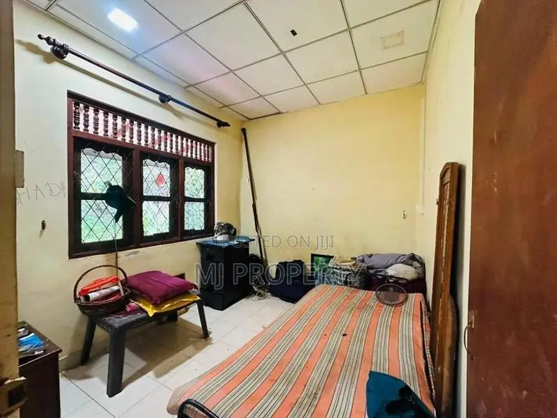 ( IS-1057) Valuable Single Storey House Sale in Homagama