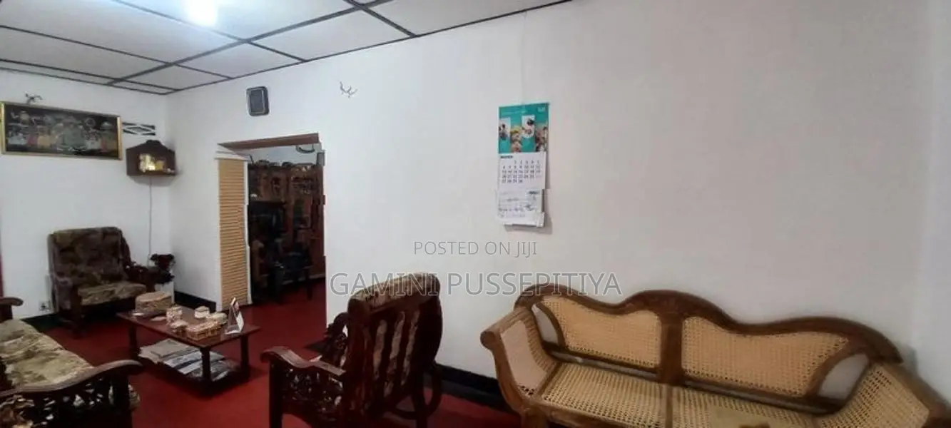 House for sale in Kalugamuwa, Peradeniya