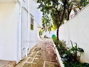 5BR House for Sale in Mirihana, Nugegoda