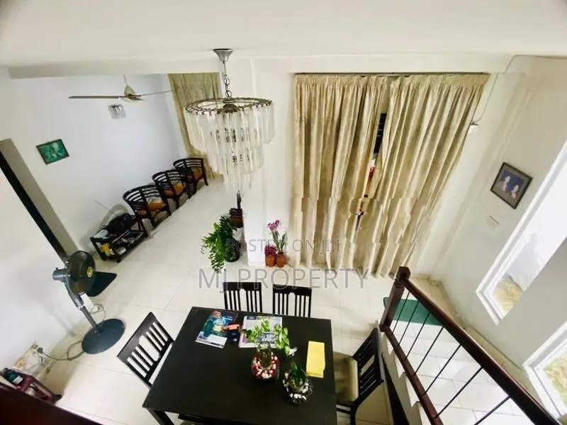( IS-1002) Valuable Two Storey House Sale in Kottawa