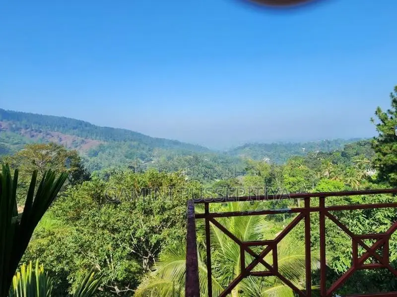 House for Sale in Bowalawatta, Kandy