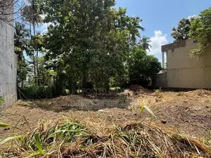 Land for Sale in Cambridge Court, Piliyandala