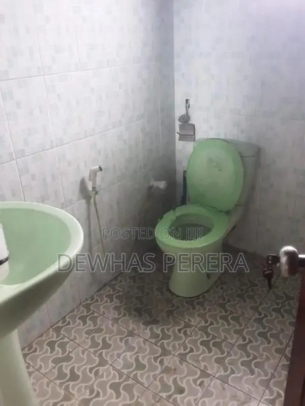 3 story house for sale kurusahandiya tewatta ragama