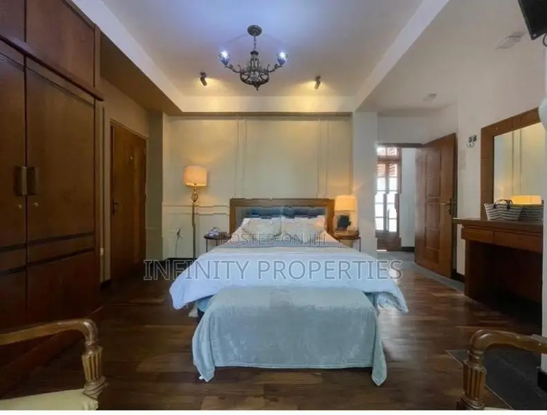 (AF153) House for sale in Malalsekara Mawatha, Colombo 7.