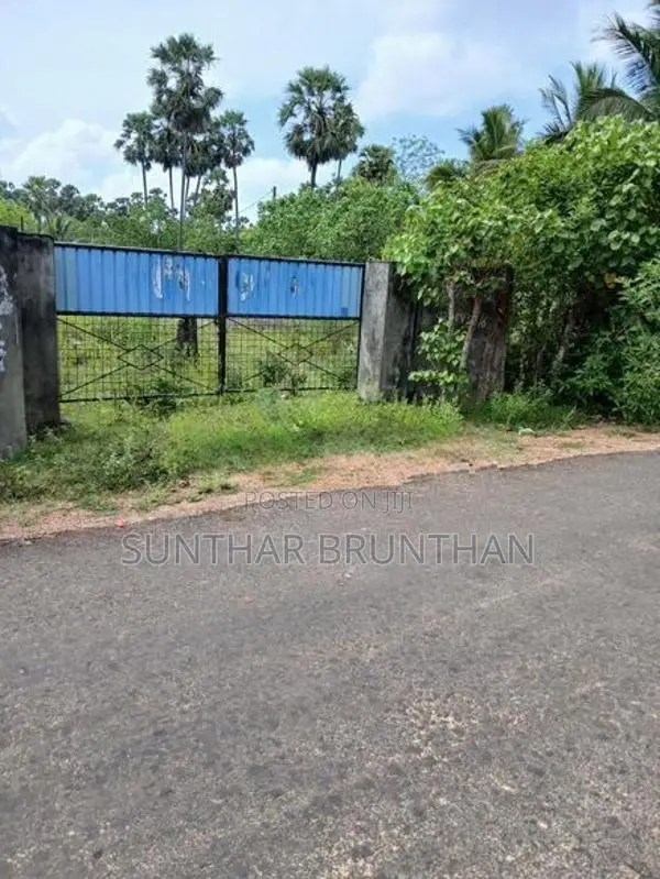 Land for Sale Manippai