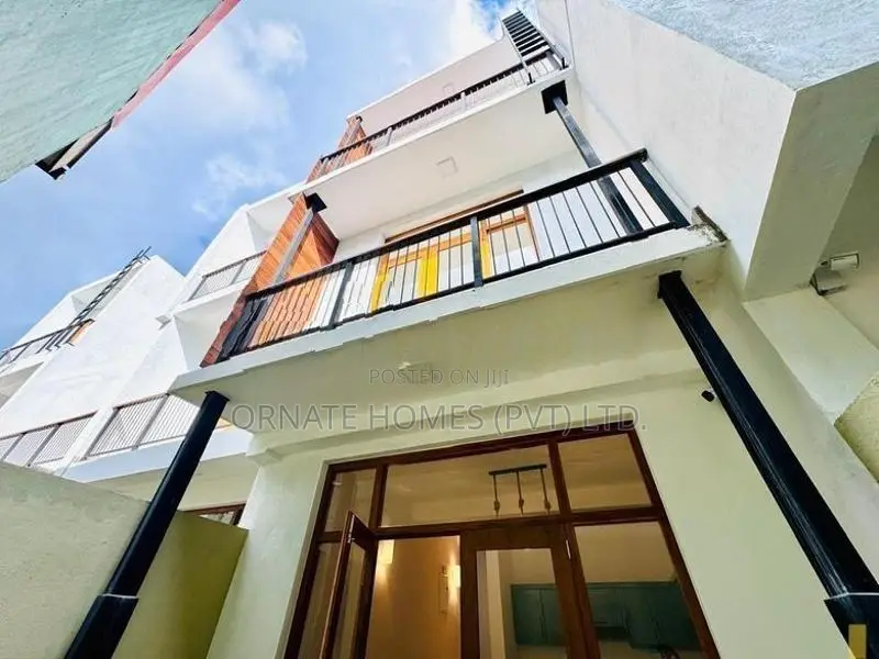 Brand New Luxury House For Sale - Nugegoda, Delkanda