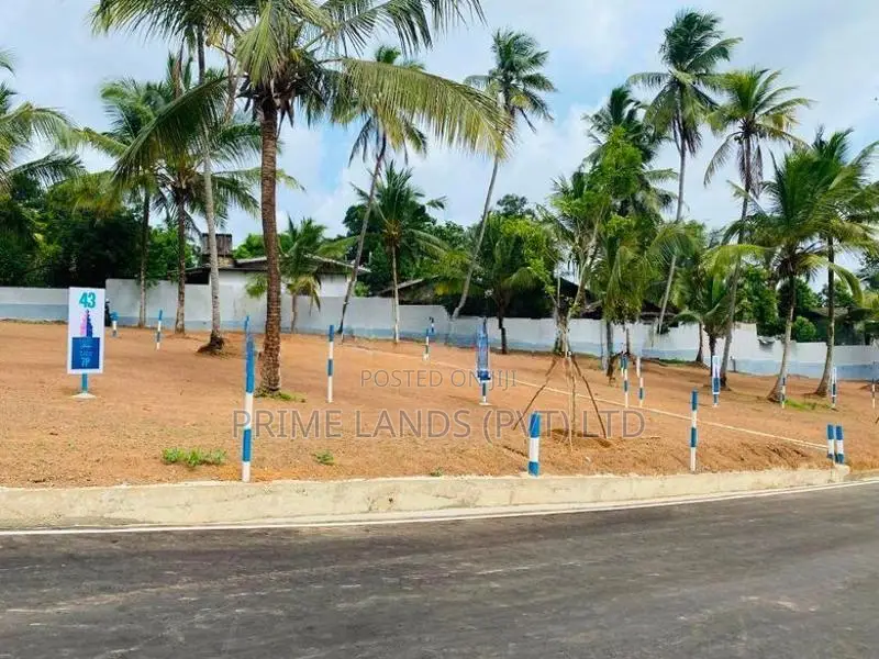 Land for Sale Kandana