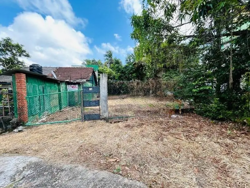 HARS005 - Land for Sale in Nugegoda 🏡