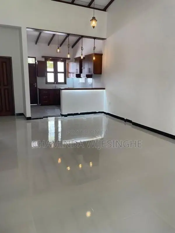 Brand New House for Sale in Athurugiriya