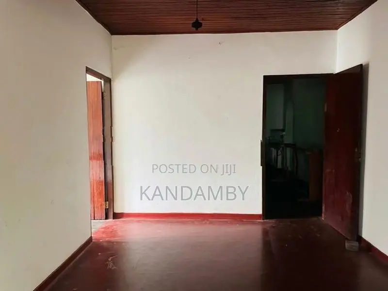 Galle City - Dangedara House for Sale