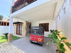 Brand New House For Sale in Hokandara
