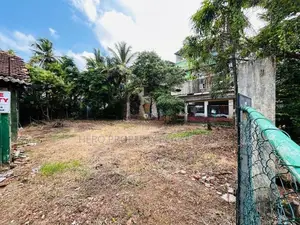 HARS005 - Land for Sale in Nugegoda 🏡