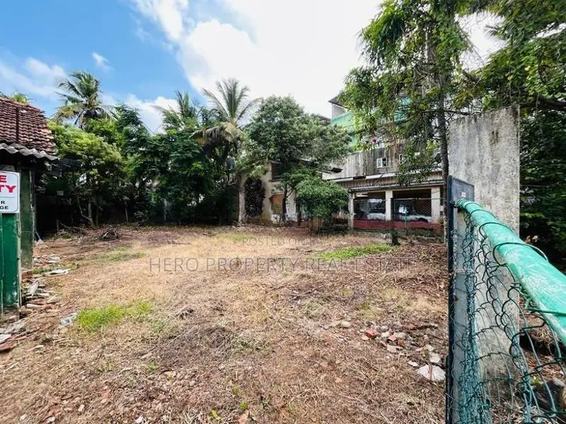 HARS005 - Land for Sale in Nugegoda 🏡