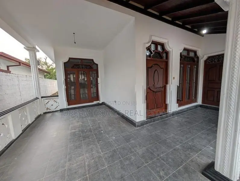 Well-Built Two-Storey Family House for Sale – Udammita, Ja-Ela