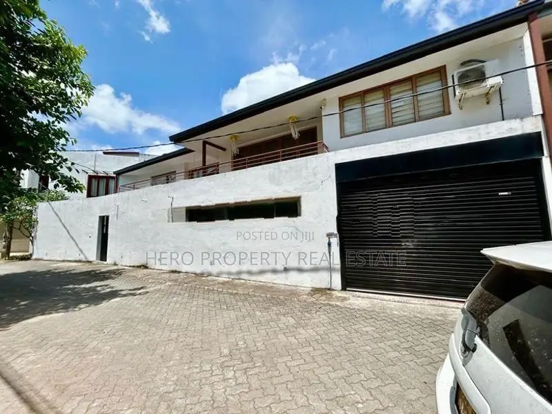 HARS002 - Luxury Modern 2 Story House for Sale in Nugegoda