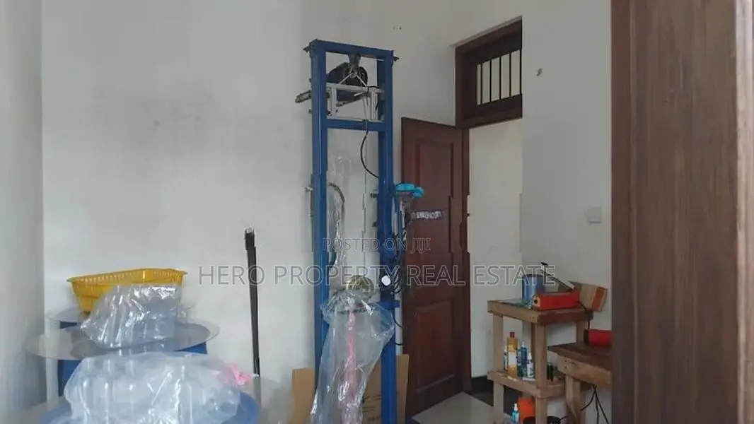 HJR205 - 2 Story House for Rent in Gampaha