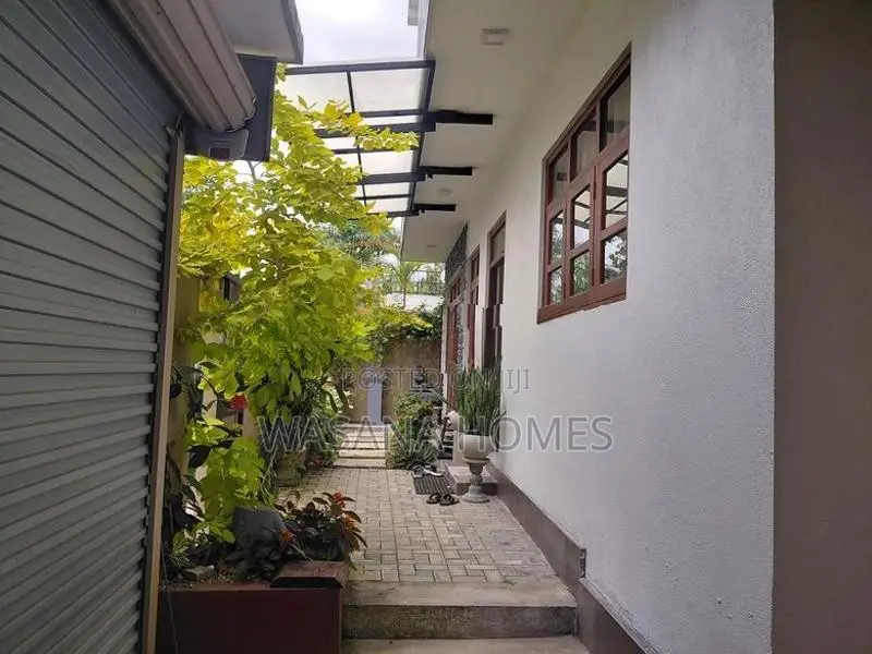 Eligence 3.Story House for sale Maharagama