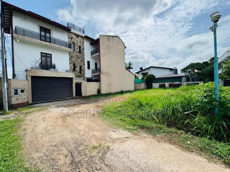 9.73 Perches Land for Sale in Boralesgamuwa