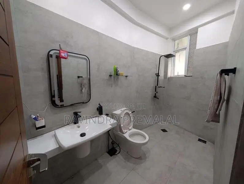 4 Story Luxury House for Sale in Bowala Kandy
