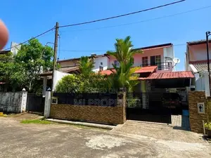 ( IS-1019) Valuable Two Storey House Sale in Athurugiriya