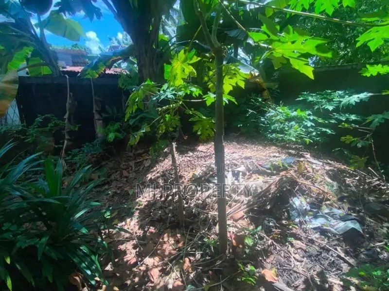 ( IS-1051) Valuable Residential Bare Land Sale in Homagama