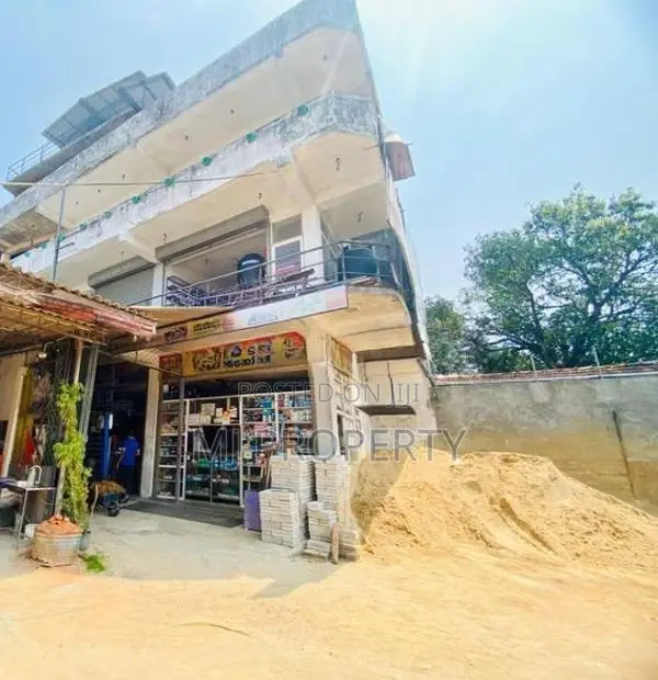 ( IC-1030) Highly Valuable Commercial Building Sale in Pannipitiya