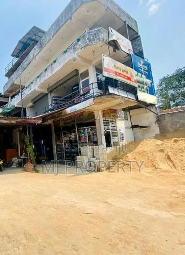 ( IC-1030) Highly Valuable Commercial Building Sale in Pannipitiya
