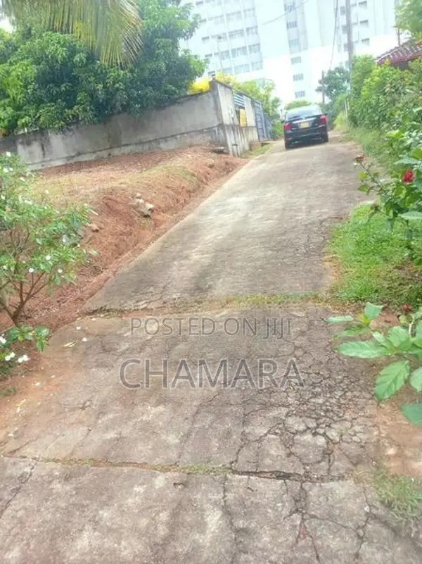 Prime Residential Land for Sale in Piliyandala Kahathuduwa