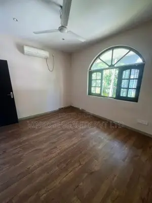 House For Sale in Fife Road Colombo 5
