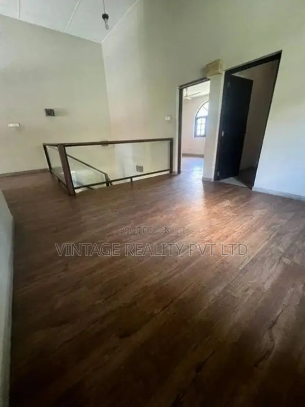 House For Sale in Fife Road Colombo 5