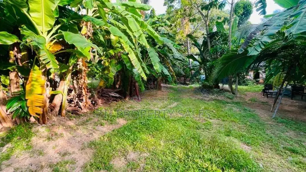 Prime Land for Sale in Thalawathugoda