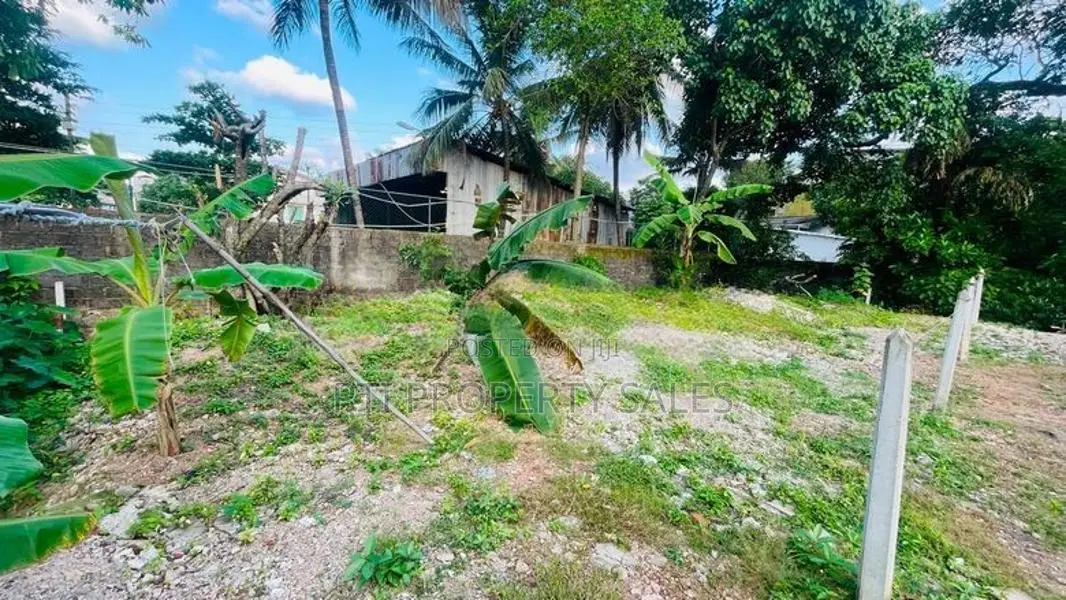 Prime Land for Sale in Thalawathugoda