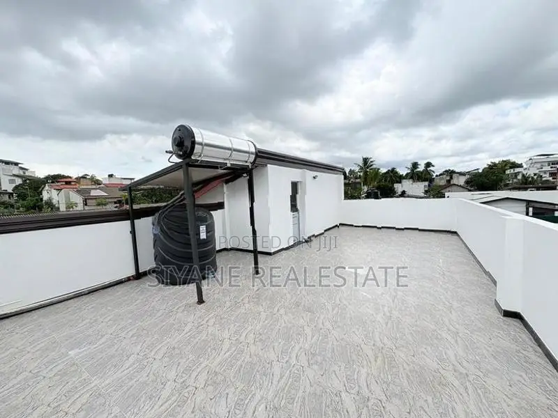 Brand New House For Sale in Malabe - Arangala