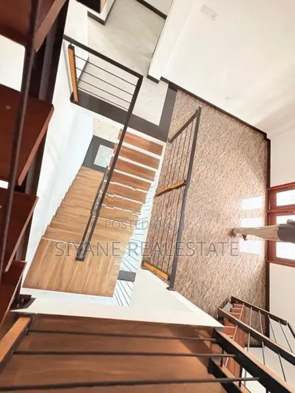 Brand New House For Sale in Malabe - Arangala
