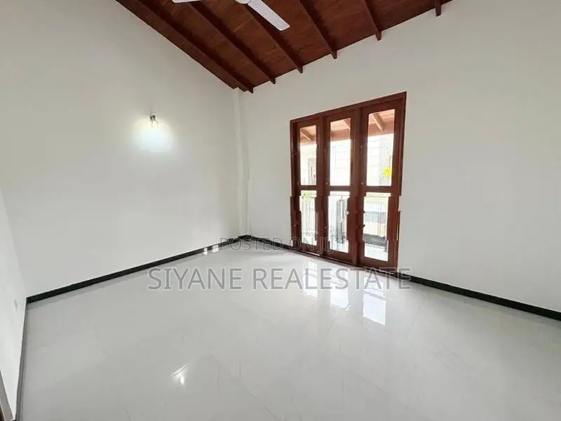 Brand New House For Sale in Malabe - Arangala