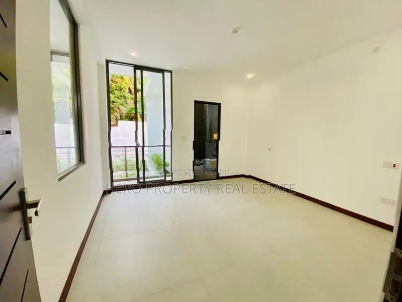 🌟Elegant Luxury House for Sale in Kadawatha