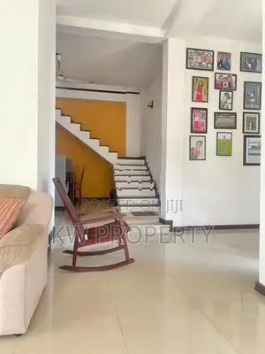 Two story house for sale ratmalana