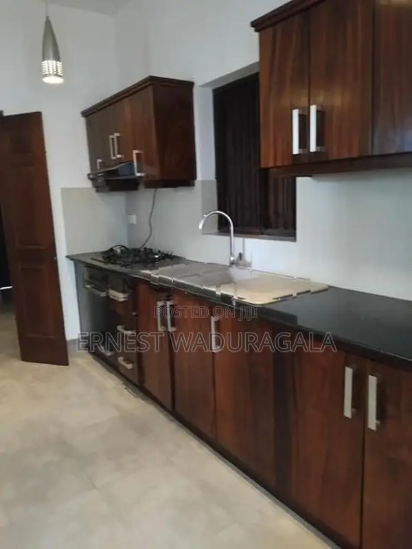 House for Rent in Nugegoda (HR-522)