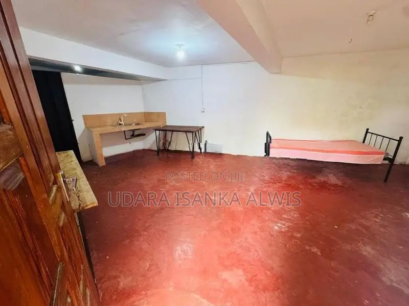 Rent a Room in Angoda