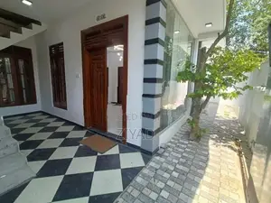 2 BHK Newly Built Luxury House Hunupitiya