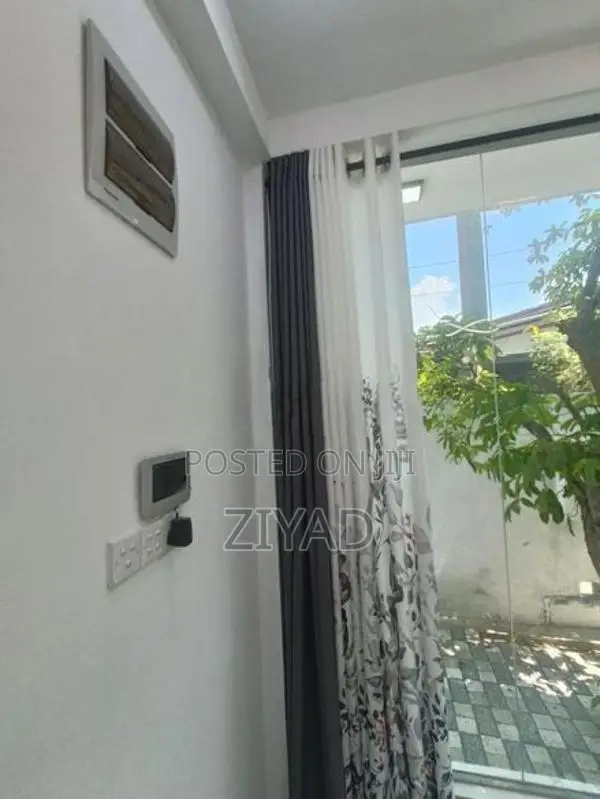 2 BHK Newly Built Luxury House Hunupitiya