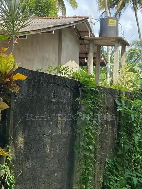 Land for sale – Yakkala