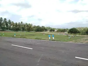 හෝමාගම බෙරුකැටිය බිම් කොටස් විකිණීමට