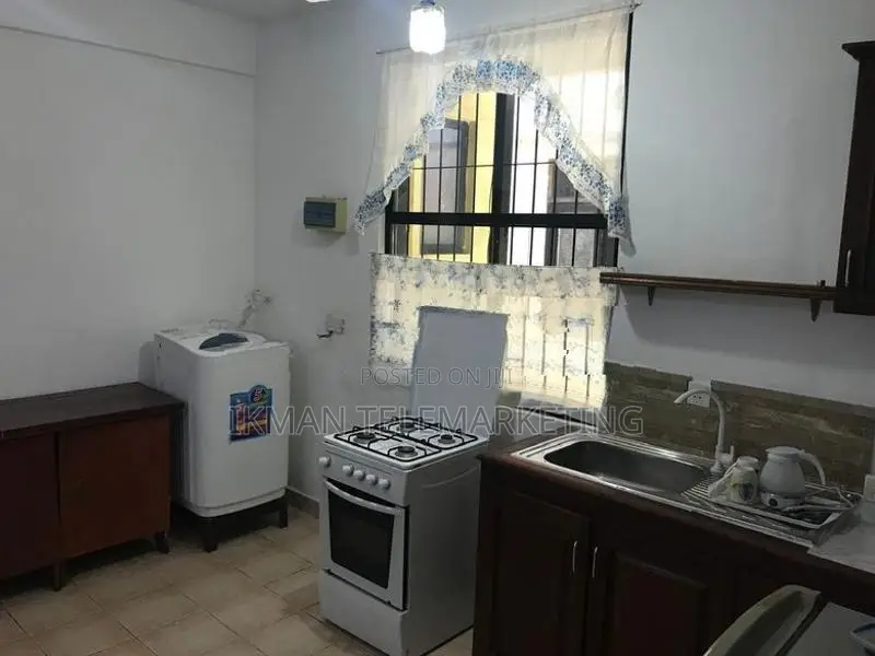 Fully Furnished Upstairs House for Rent – Hendala, Wattala